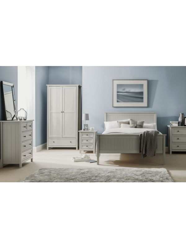 New England 3 Drawer Bedside - Grey